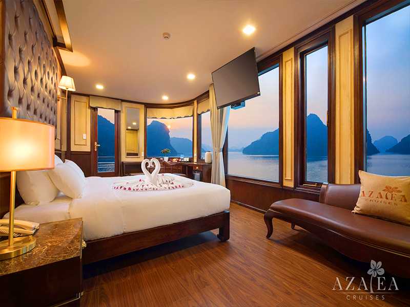 Azalea Private Charter Cruise - Azalea Exclusive Suite - 2 Pax/ Cabin (Location: 2nd Deck - Jacuzzi, Private Balcony)