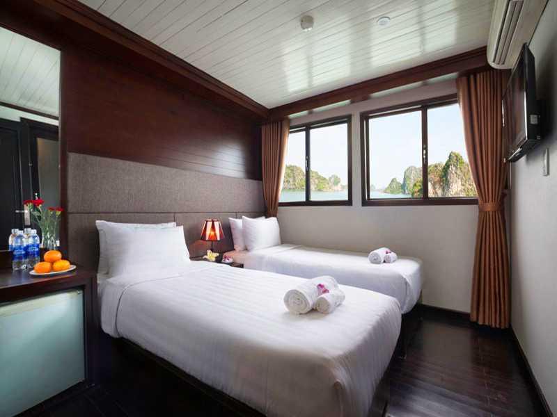 Stellar Cruise - Deluxe Sea View - 3 Pax/ Cabin (Location: 1st Deck - Sea View)