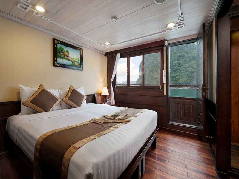 Deluxe Ocean View - 2 Pax/ Cabin