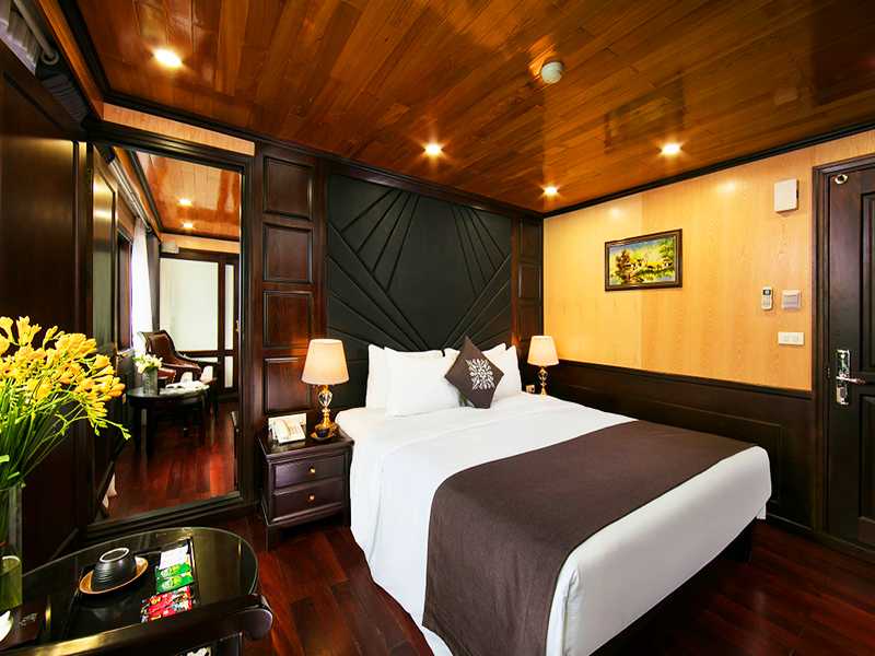 Noble Suite - 1 Pax/ Cabin (Location: 1st Deck - Jacuzzi in suite)