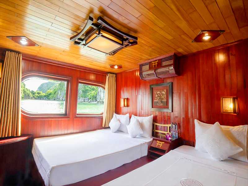 Prince Junk Private Charter Boat - Deluxe Triple Sea View - 3 Pax/ Cabin