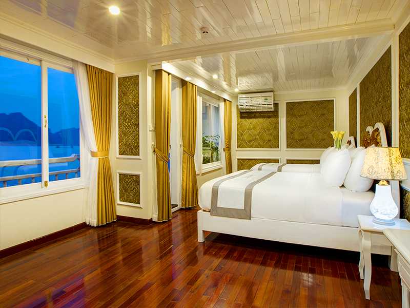 Royal Family Suite - 3 Pax/ Cabin (Location: 3rd Deck - Jacuzzi, Private Balcony)