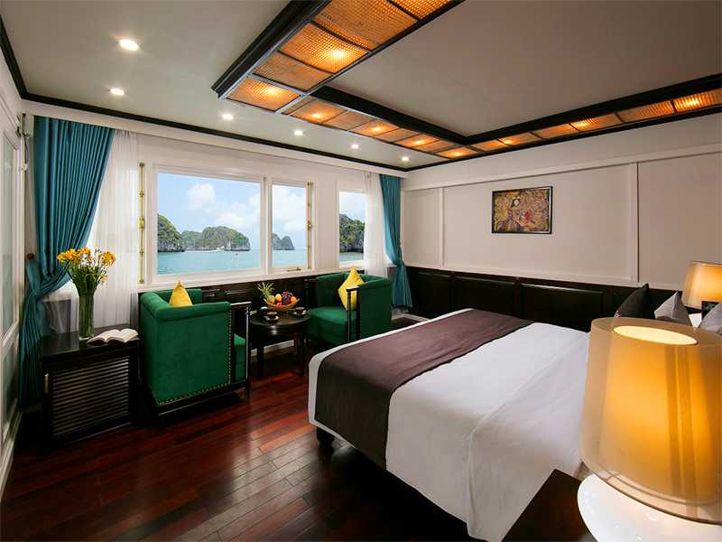 Grand Royal - 2 Pax/ Cabin (Location: 2nd Deck - Jacuzzi in suite)