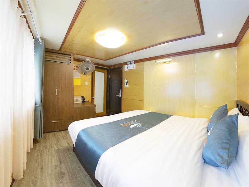 Deluxe Sea View - 2 Pax/ Cabin (Location: 1st Deck - Sea View)