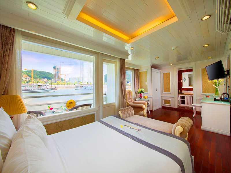 Senior Suite Ocean Views - 1 Pax/ Cabin (Location: 2nd Deck - Private Balcony)