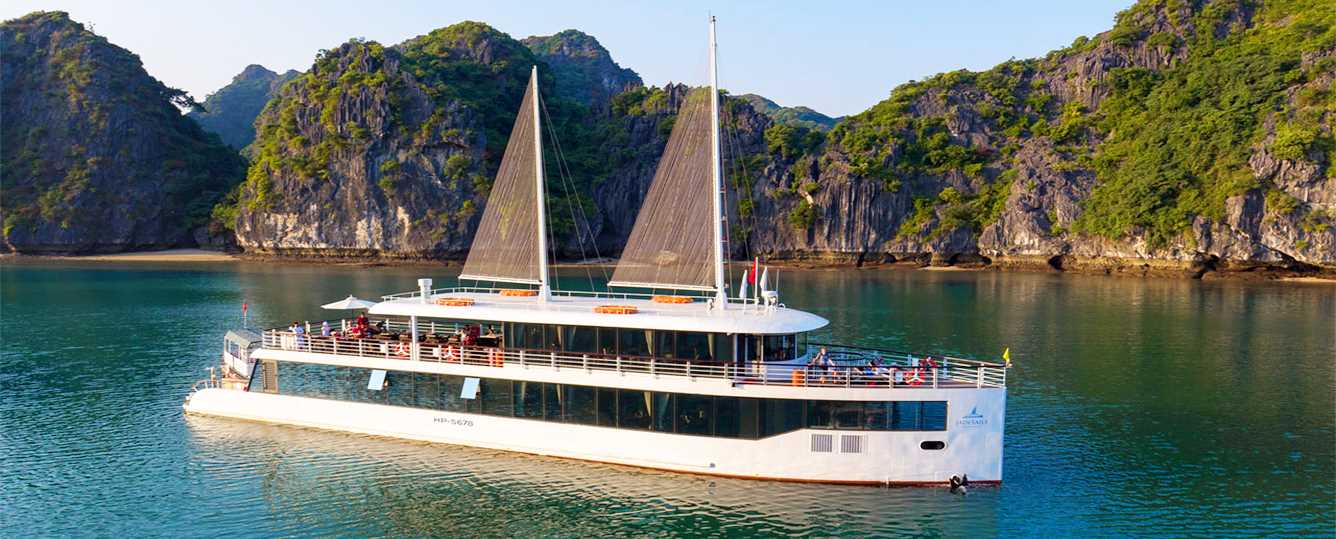 Halong Bay Cruise Day Tour