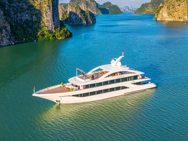 Leona Cruise - Seamless Fusion of Elegance and Serenity| Halong Bay 1 Day Tour