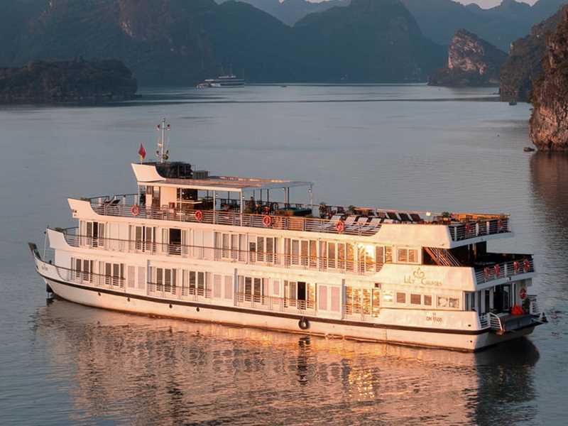 Lily Cruises - 3 Days 2 Nights | Halong Bay & Lan Ha Bay
