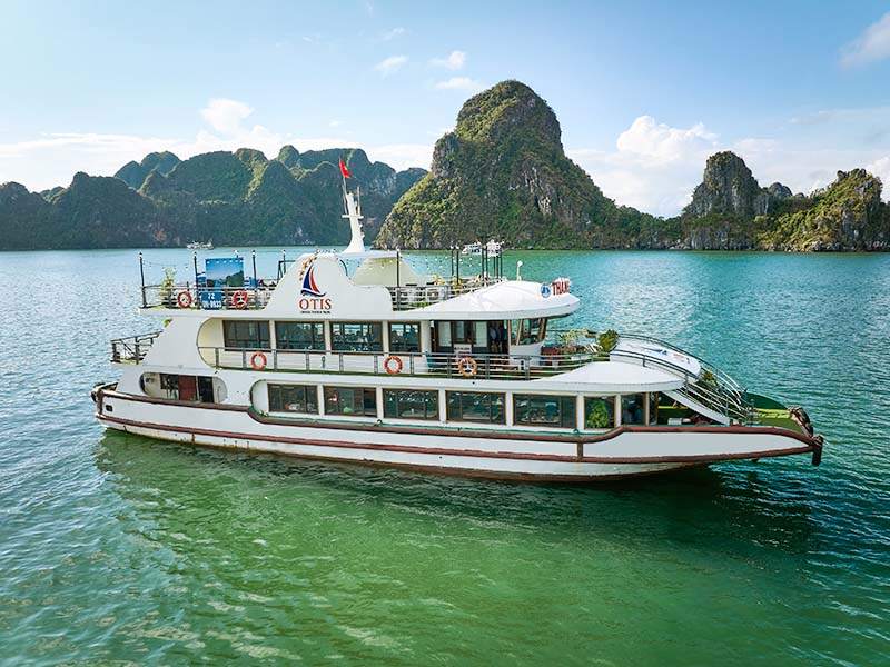 Otis Cruise - Experience Paradise Anew | Halong Bay 1 Day Tour