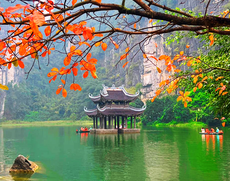 Halong Bay 2 Days 1 Night Package: Hanoi - Ninh Binh - Ha Long Bay
