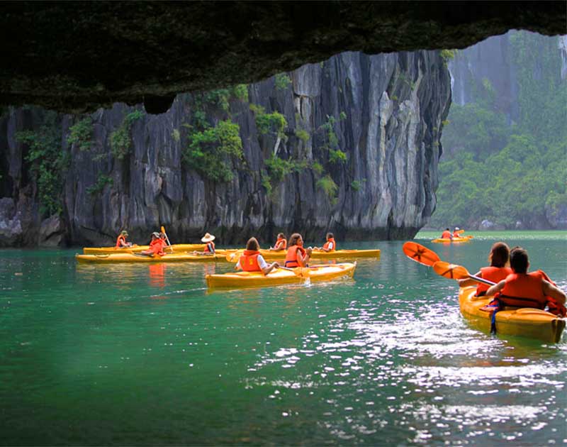 Halong Bay 3 Days 2 Nights Package: Ninh Binh - Ha Long Bay & Lan Ha Bay
