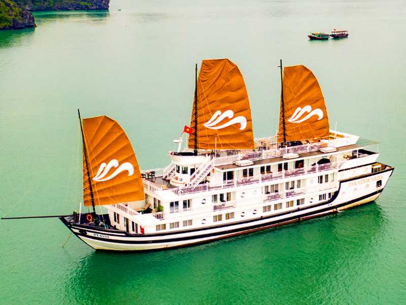 Paradise Sails Cruise - 2 Days 1 Night | Halong Bay