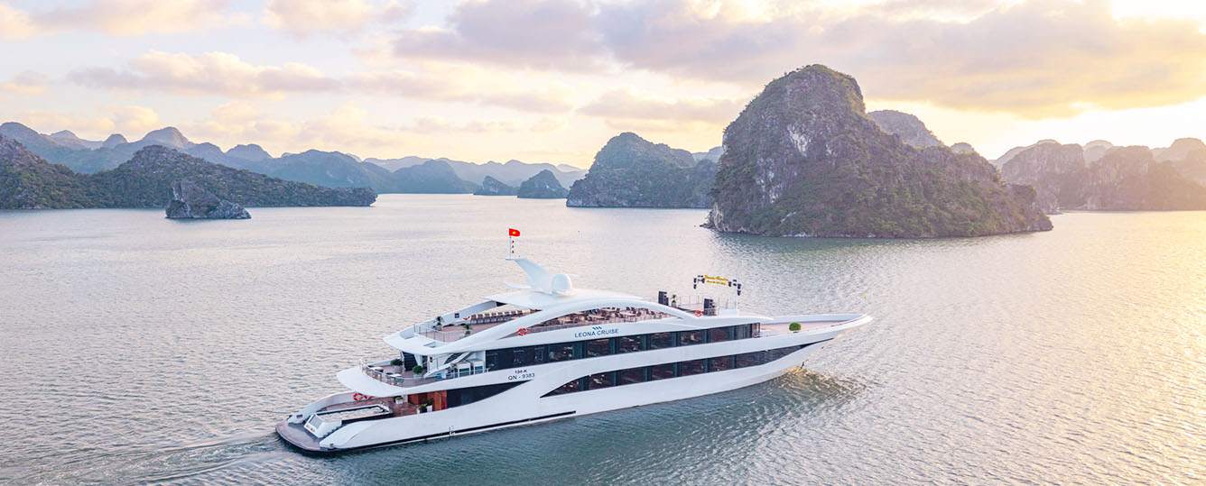 Leona Cruise - Seamless Fusion of Elegance and Serenity| Halong Bay 1 Day Tour